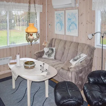 Three-bedroom Holiday In بيت للعطل Storvorde